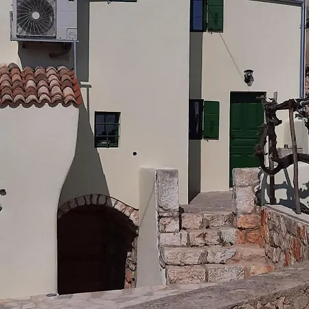 House Antica For 6 Persons Surroundings Of The Island Of Cres