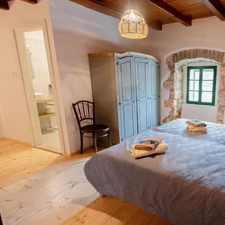 House Antica For 6 Persons Surroundings Of The Island Of Cres *